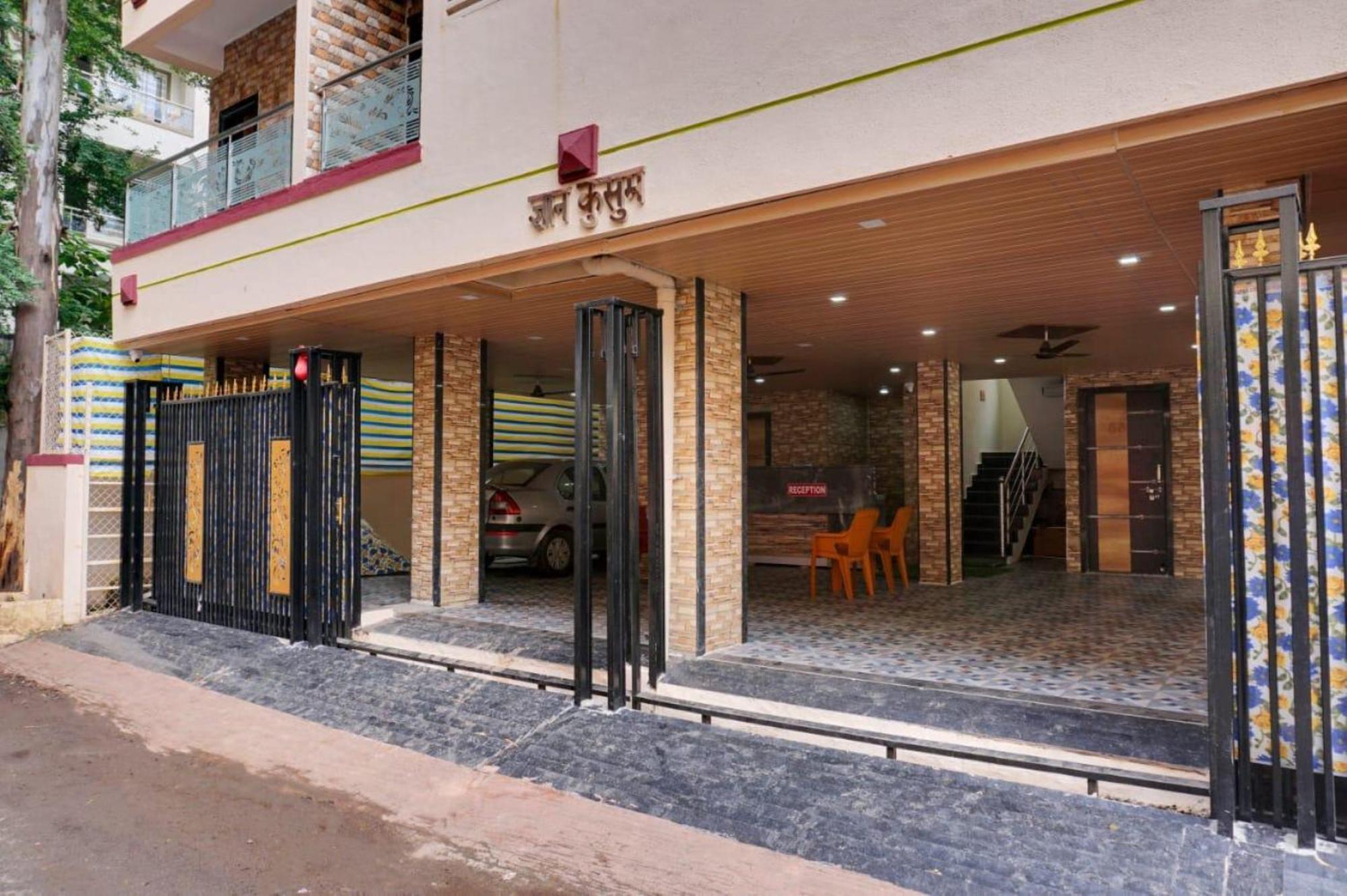 Hotel Paradise-Near Eon It Park Kharadi Pune Dış mekan fotoğraf
